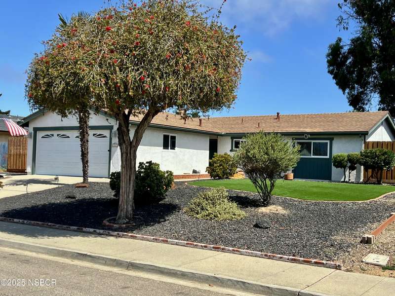 1001 E Bush Avenue, Lompoc, CA 93436