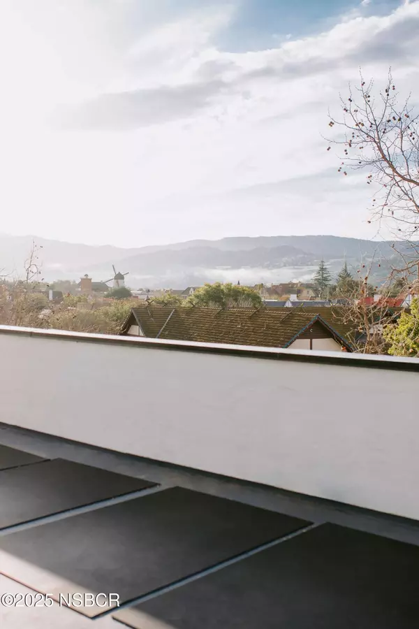 Solvang, CA 93463,1607 Mission Drive #101