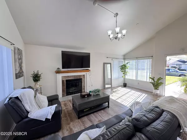 Santa Maria, CA 93455,4180 Breezy Glen Drive