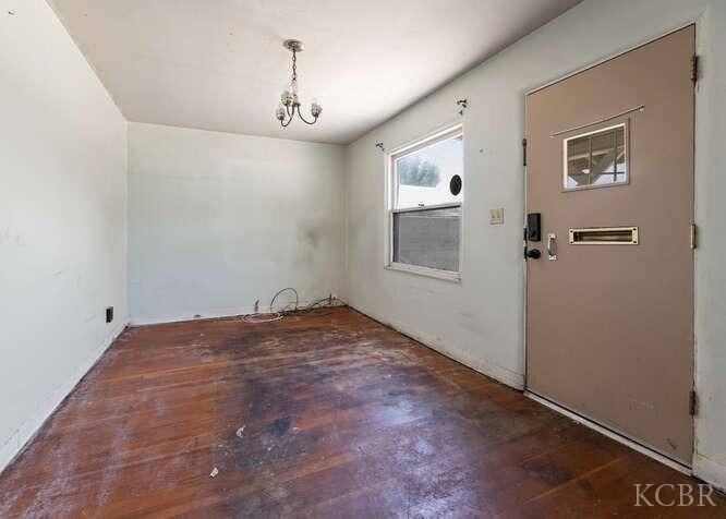 Exeter, CA 93221,396 S Quince Avenue