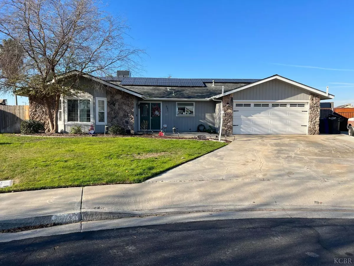 Lemoore, CA 93245,991 Orangewood Court