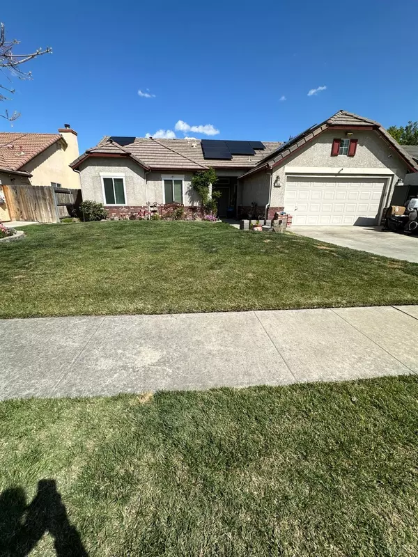 620 Haven Way, Lemoore, CA 93245