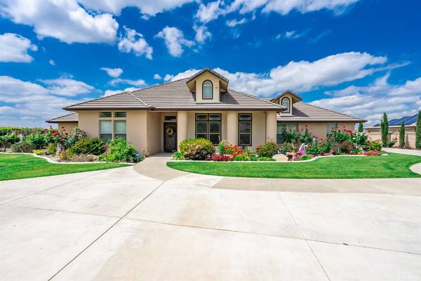 2246 Vintage PL,  Hanford,  CA 93230