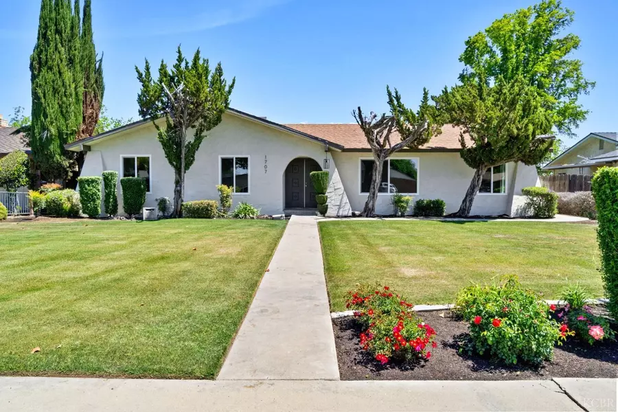 1707 Heffner Avenue, Corcoran, CA 93212