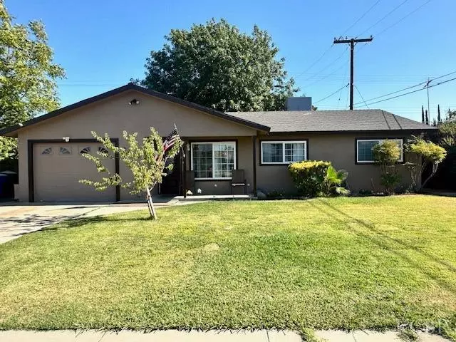 175 E Encore, Hanford, CA 93230