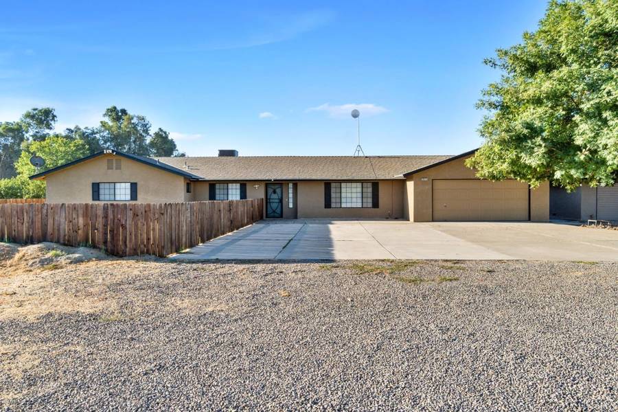 20275 Fremont Avenue, Lemoore, CA 93245