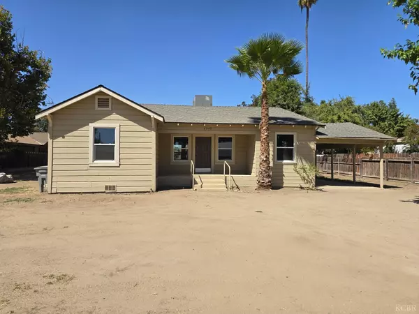 6440 De Woody Avenue,  Laton,  CA 93242