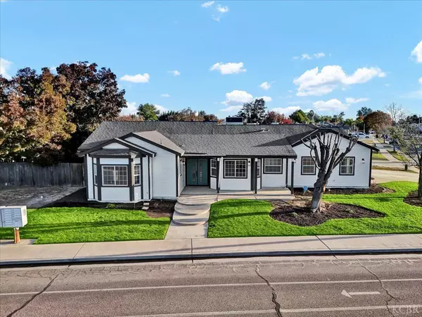 410 Westgate Place, Lemoore, CA 93245