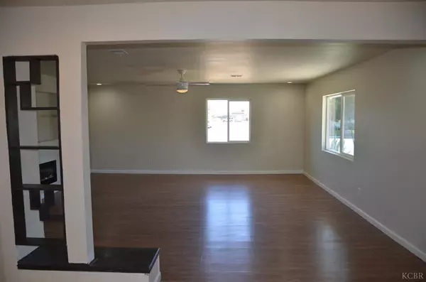 Lemoore, CA 93245,19760 Park Lane