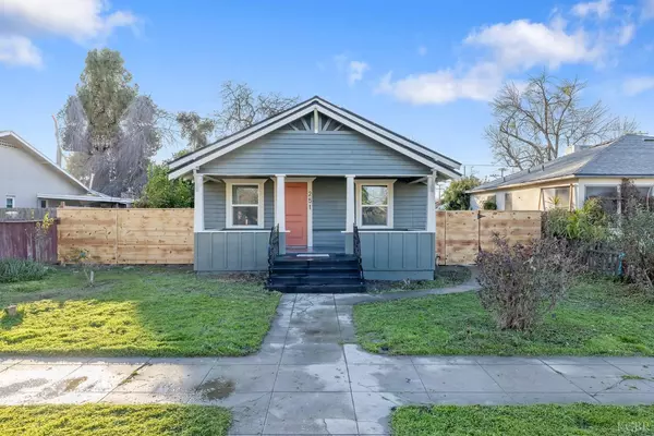 251 N N Street, Tulare, CA 93274