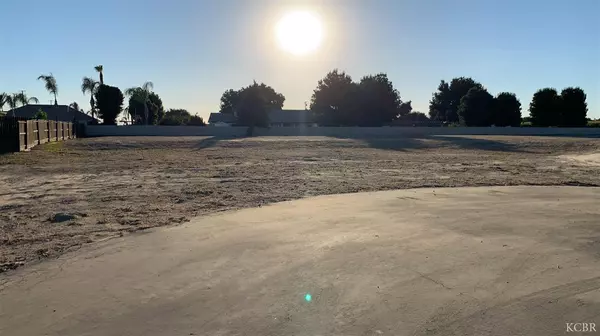 Hanford, CA 93230,8562 Serrano Avenue