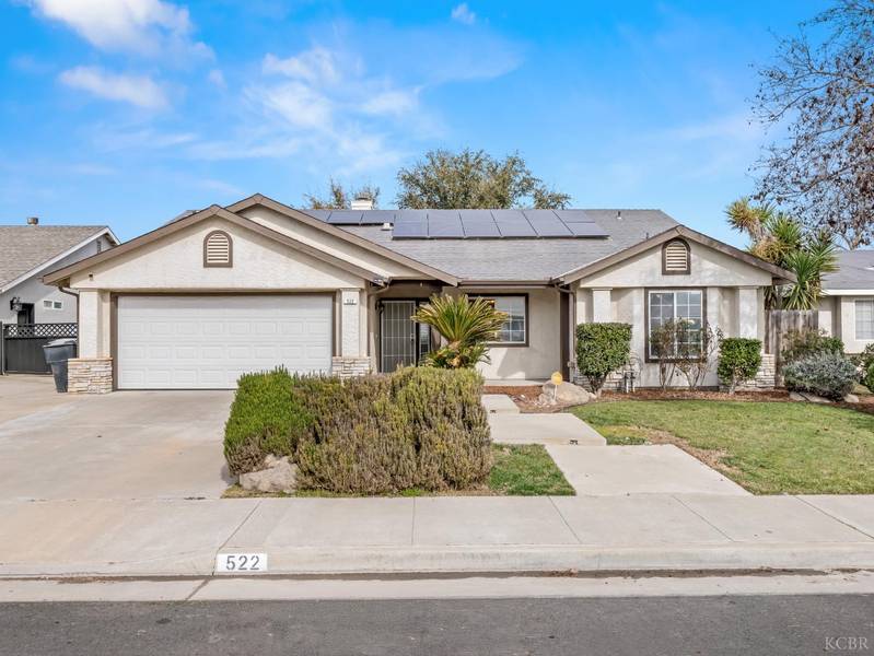 522 W Windsor Drive, Hanford, CA 93230