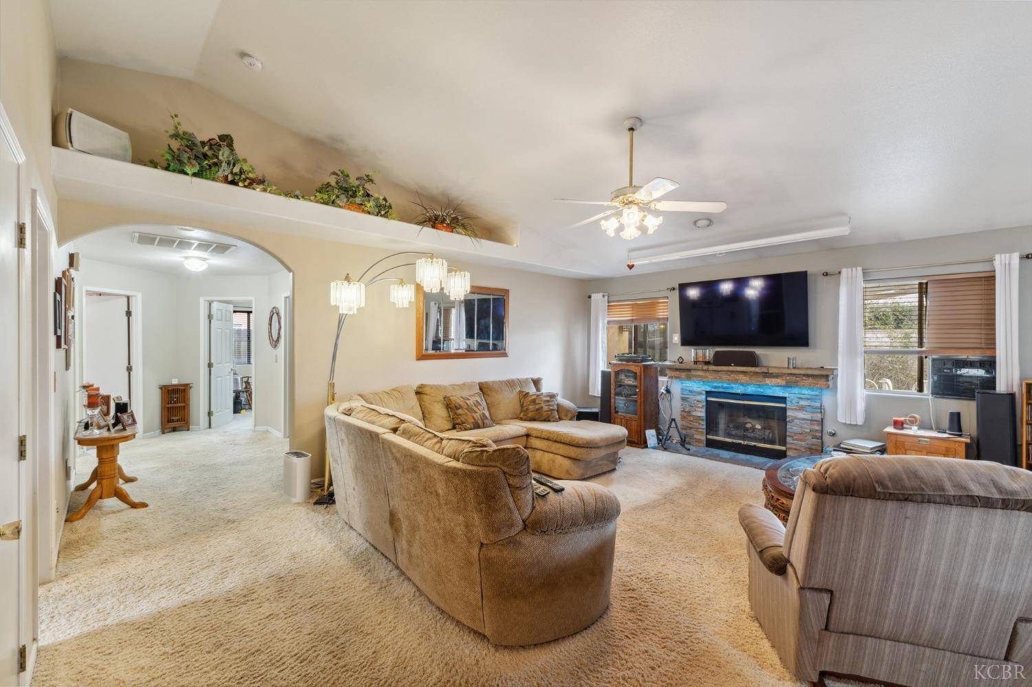 Hanford, CA 93230,1090 E Cedarwood Street