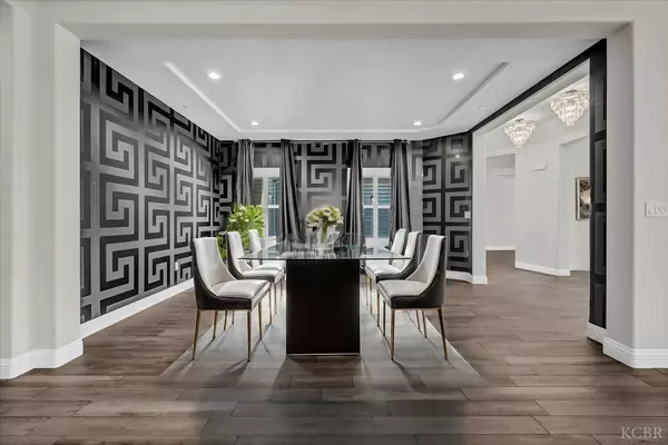 Hanford, CA 93230,1684 W Berkshire Lane