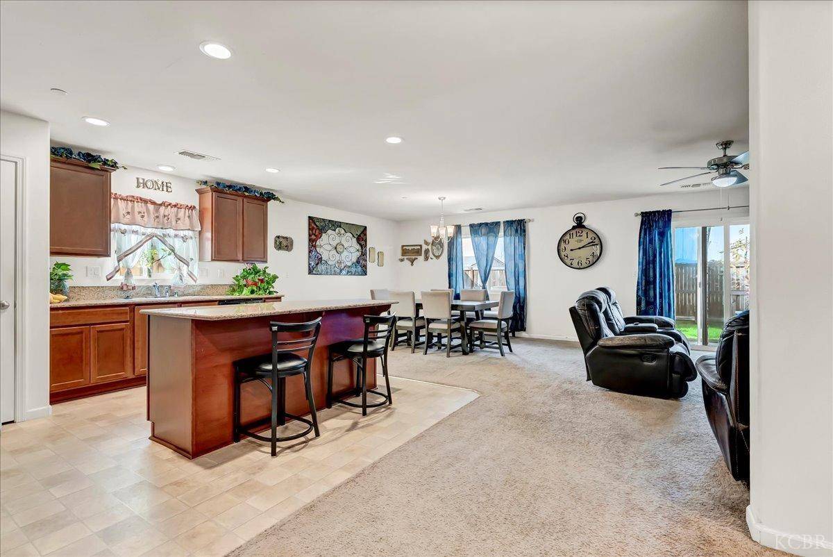 Sanger, CA 93657,919 Harriett Avenue