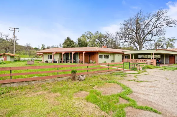 Orosi, CA 93647,53660 Drive 152
