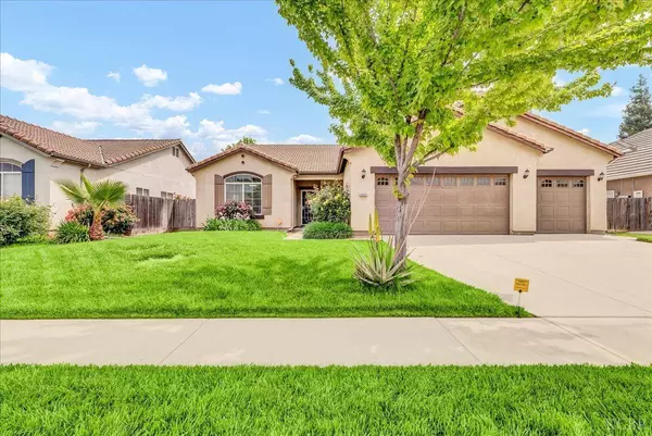 3000 S Arkle Street, Visalia, CA 93292