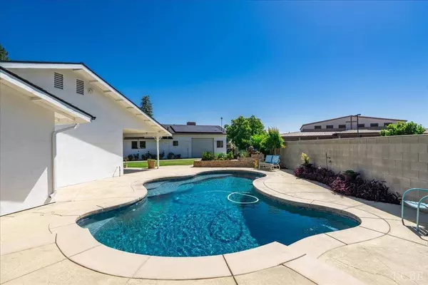 Tulare, CA 93274,1995 E Valley Forge Avenue E