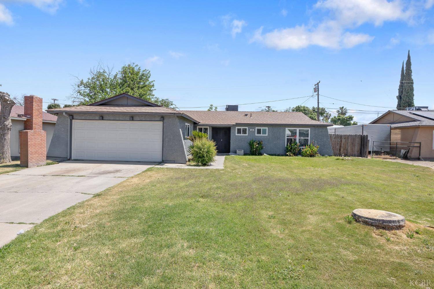 709 Shasta Drive, Hanford, CA 93230