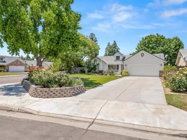 6185 N Milburn Avenue, Fresno, CA 93722