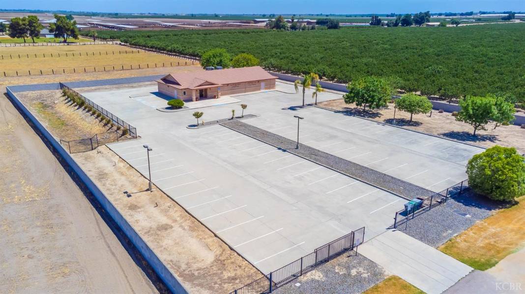 2730 W Kruger Avenue, Riverdale, CA 93656