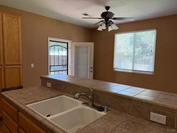 Corcoran, CA 93212,310 wawona