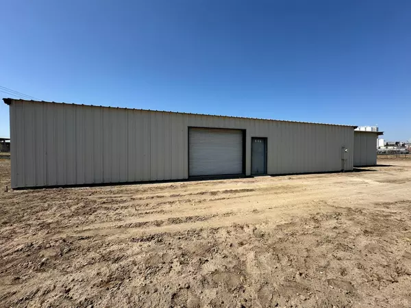 646 E Street, Lemoore, CA 93245