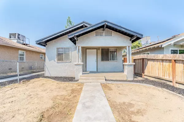 3137 Townsend Avenue, Fresno, CA 93702