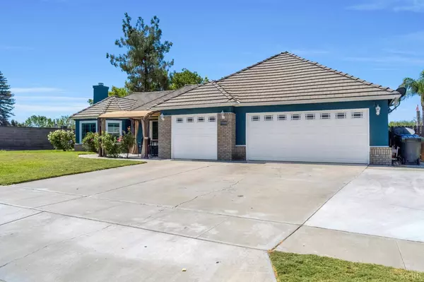 Lemoore, CA 93245,327 Brentwood Drive