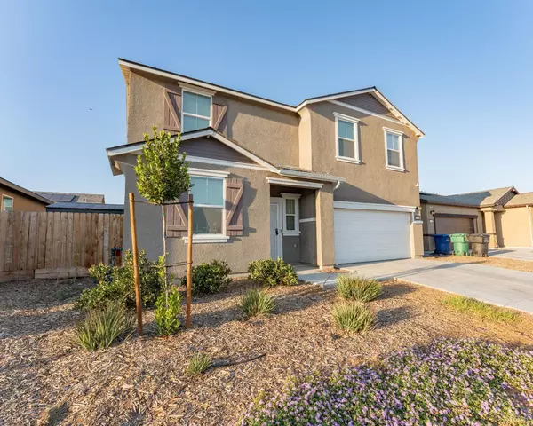 1754 S Twilight Street, Hanford, CA 93230