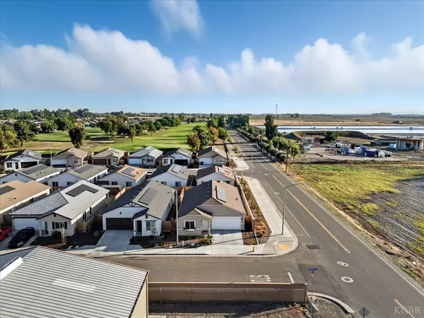 Lemoore, CA 93245,599 Sandtrap Lane