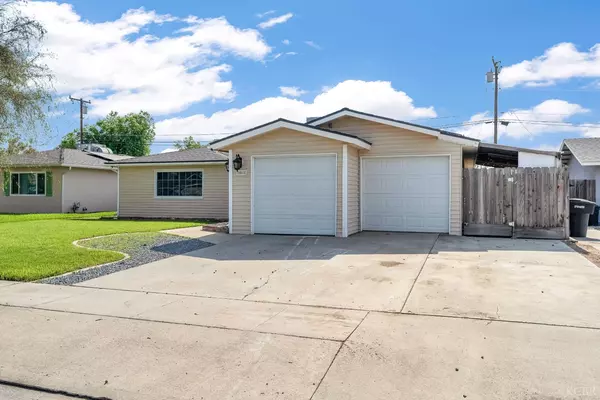 Hanford, CA 93230,2015 N Burl Drive