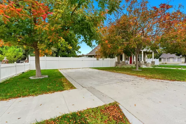 Hanford, CA 93230,1250 N Harris Street