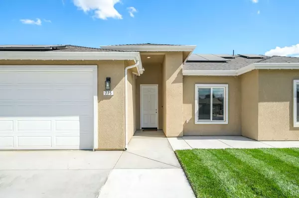 Hanford, CA 93230,775 KImball Lane