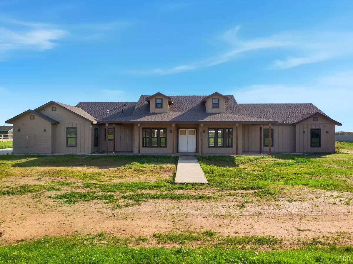 Exeter, CA 93221,605 S Anderson B Road