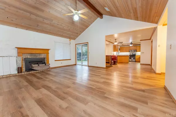 Hanford, CA 93230,465 W Fargo Avenue