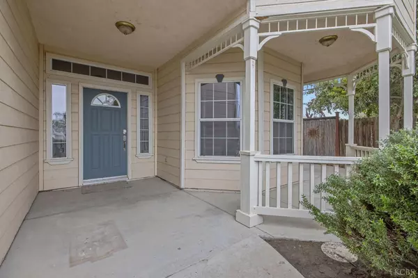 Hanford, CA 93230,927 W Saffron Street