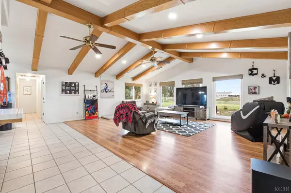 Armona, CA 93202,11386 Oak Avenue