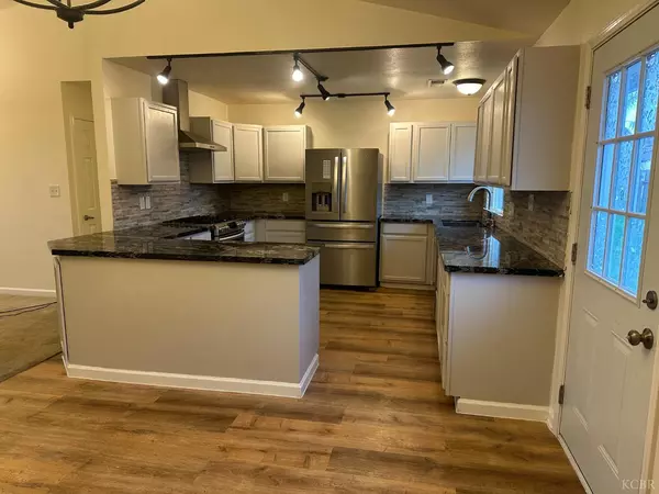 Lemoore, CA 93245,1359 Acacia Court