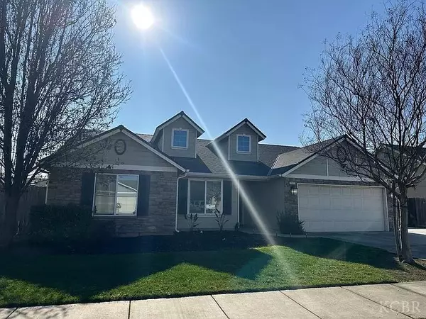 Visalia, CA 93291,3107 W Oriole Avenue