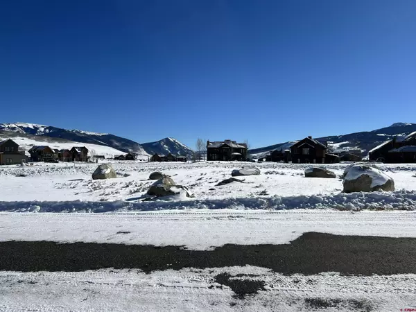 Crested Butte, CO 81224,94 White Stallion