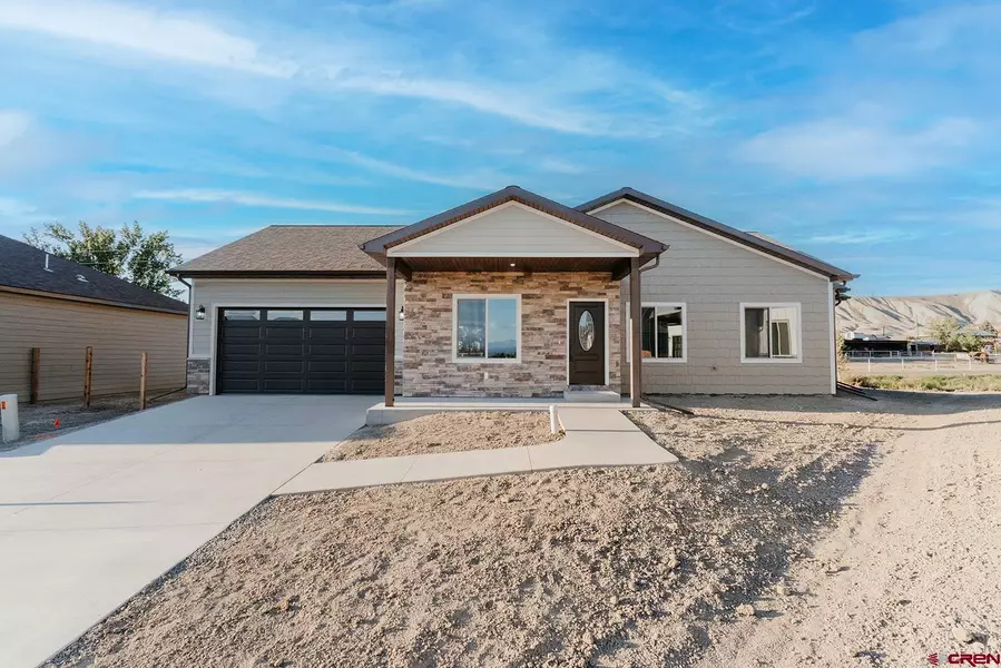 1635 Magpie Gulch Avenue, Montrose, CO 81401