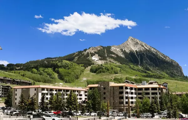 6 Emmons Road #304, Mt. Crested Butte, CO 81224