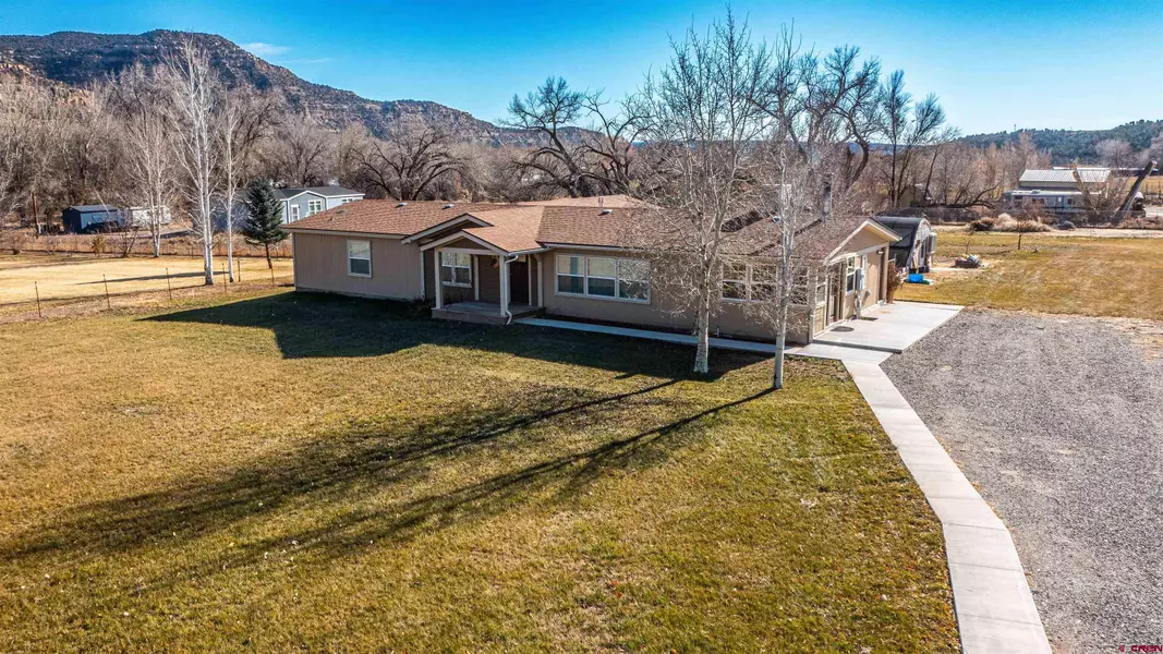 10 Road 2136, Aztec, NM 87410