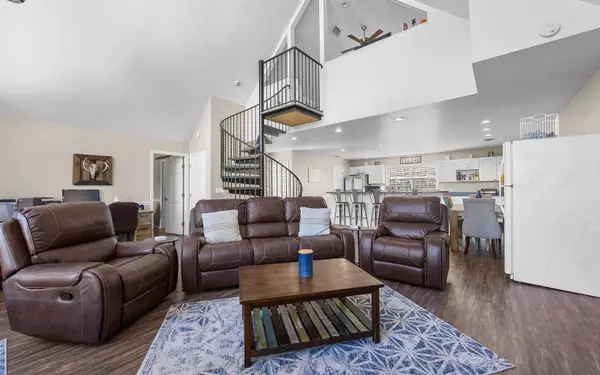 Branford, FL 32008,190 SE RIVERSIDE WEST DRIVE