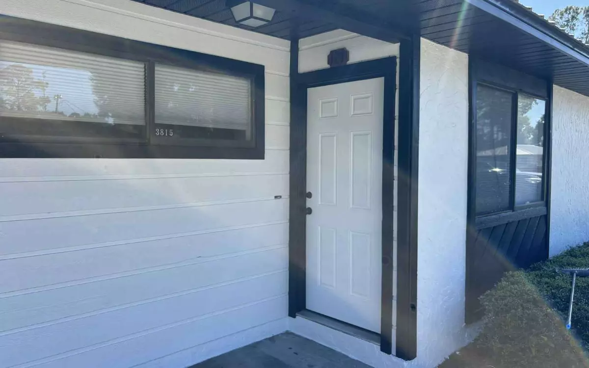 Lake City, FL 32055,3815 NW HUNTSBORO #101