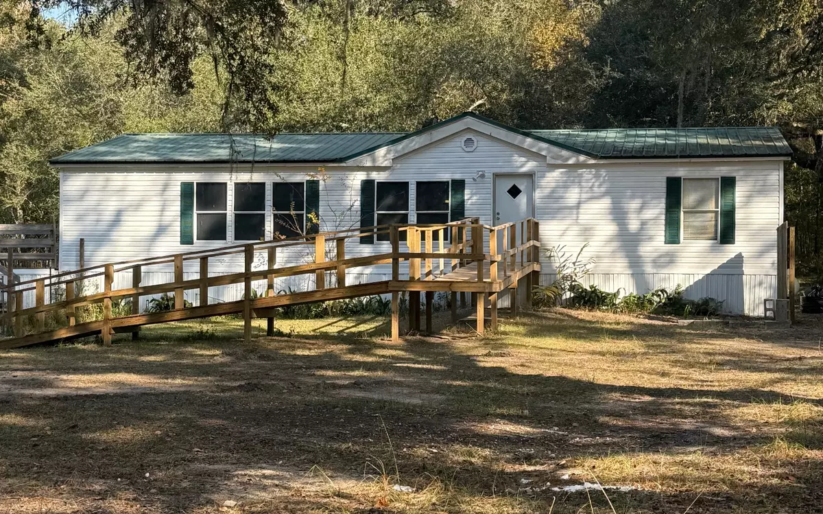 Live Oak, FL 32060,8694 93RD RD