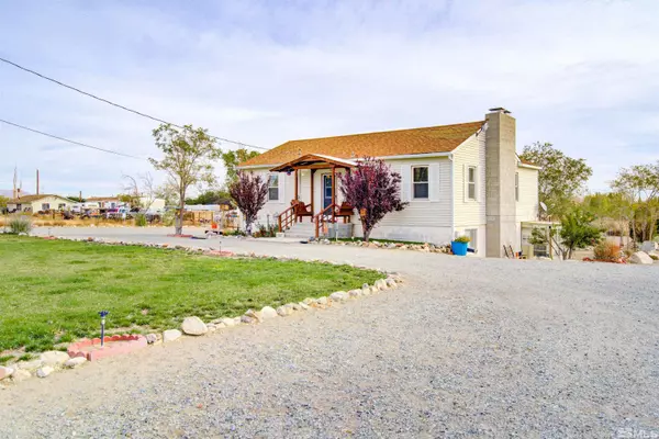 Yerington, NV 89447-9738,148 Sunset Hills