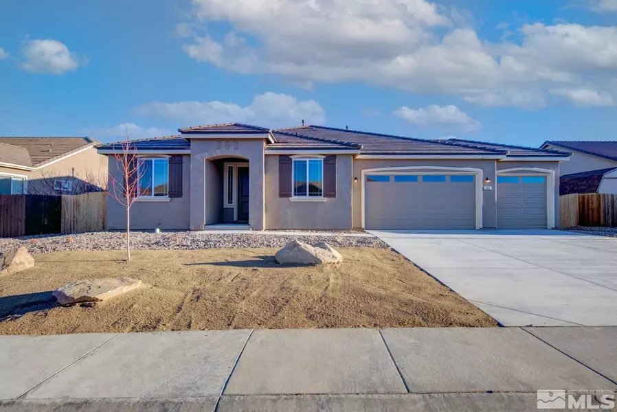 545 Stonehaven Court, Dayton, NV 89403