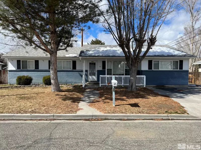 40 E Arnold Ave, Winnemucca, NV 89445